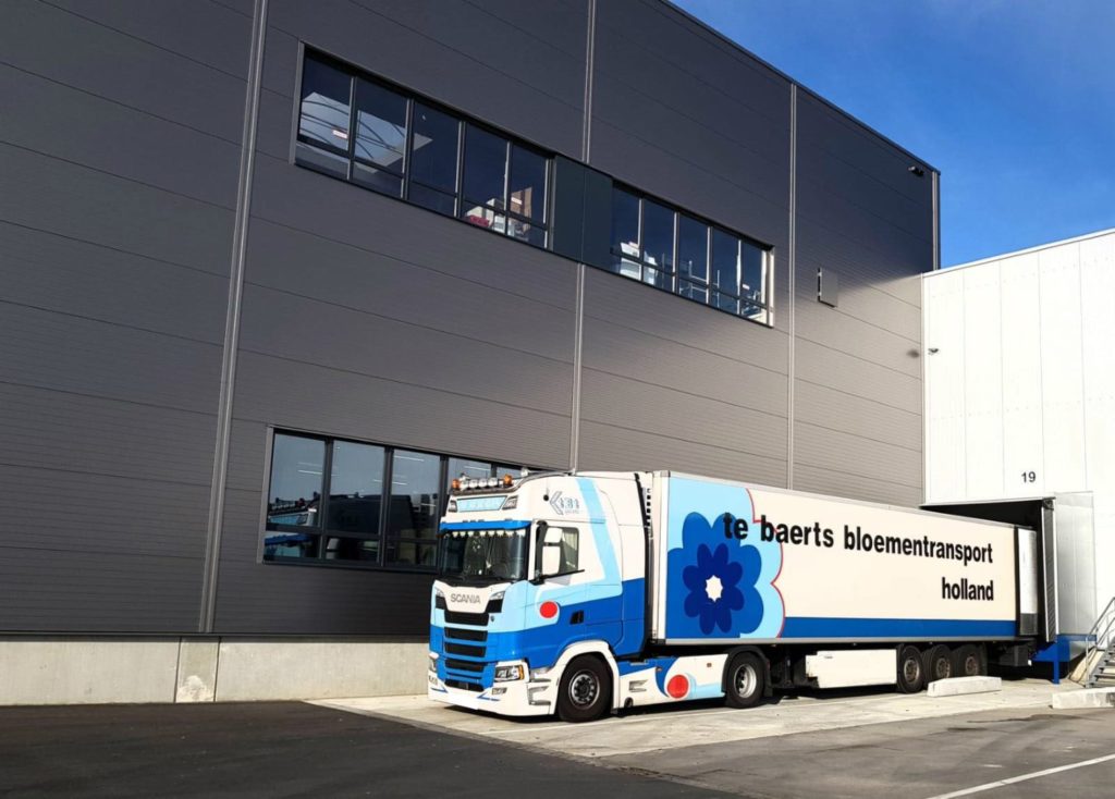 Camion Mercedes-Benz TBT Logistic transport ADR